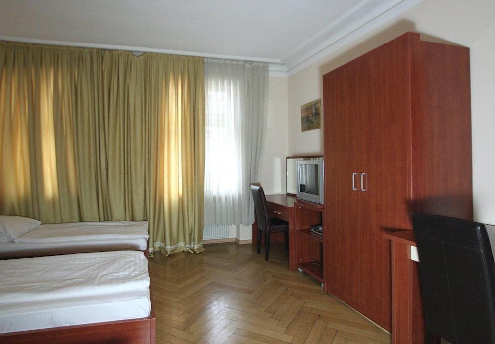 Hotel Atlas Residence München Buitenkant foto